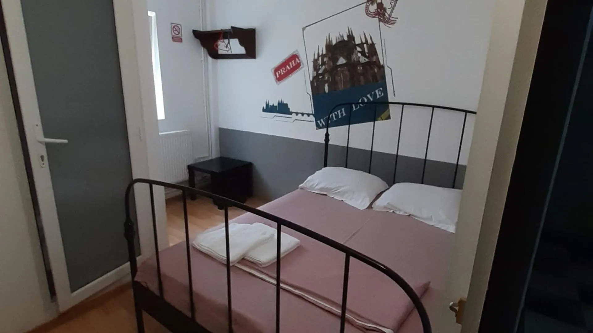 B&B Duo Caffe Βουκουρέστι